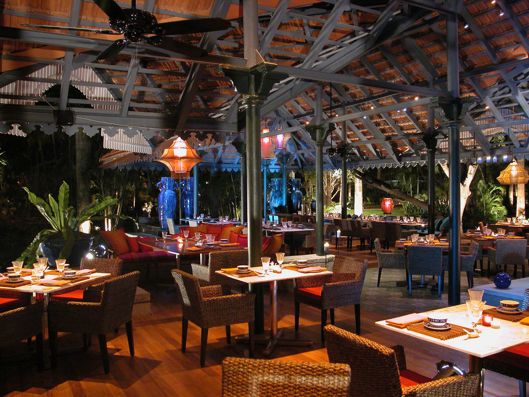 Taj West End Hotel Bangalore Restaurant foto